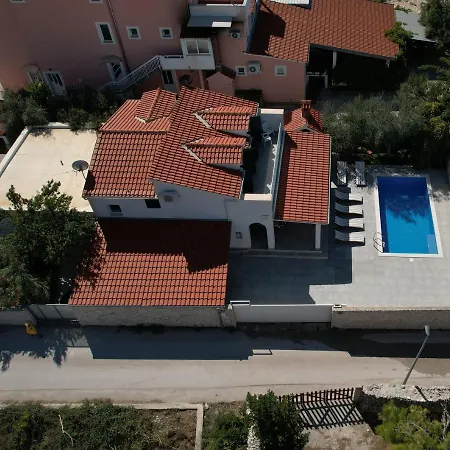 Vesa Сasa de vacaciones Sevid