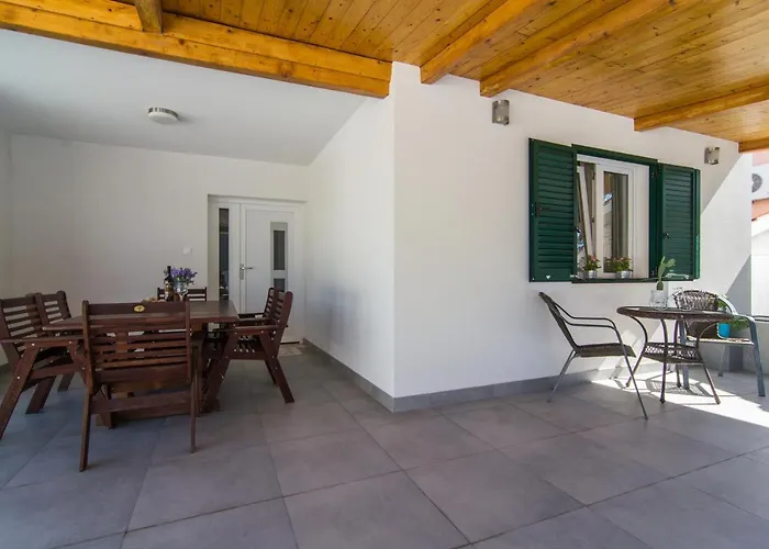 Ferienhaus Vesa Sevid